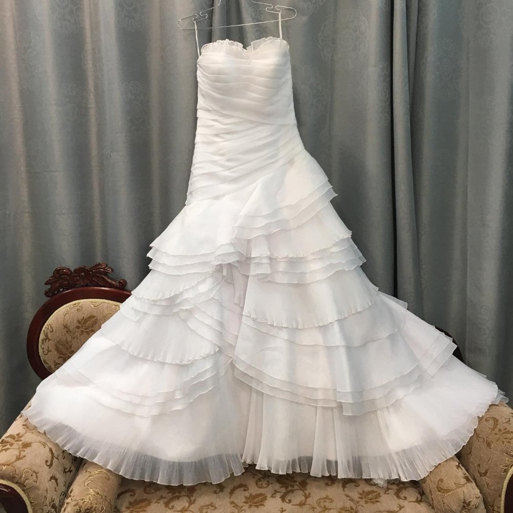 SAMPLE White Wedding Dress, Sexy Ruffle Accordion Pleat Crumbcatcher Strapless